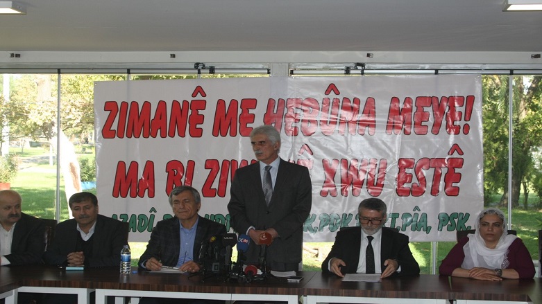 Dil çalıştayı: Kürtçe resmi dil olmalı